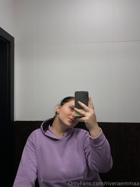 Riveraemmaa onlyfans leaked nudes