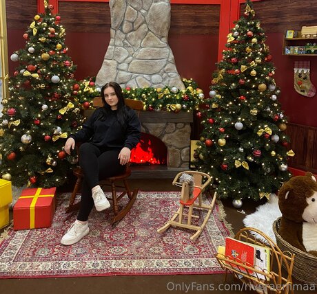 Riveraemmaa onlyfans star