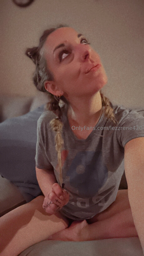 Lezzrene420 onlyfans sex leaks
