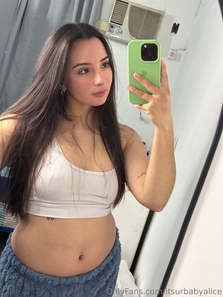 Itsurbabyalice only fans nudes