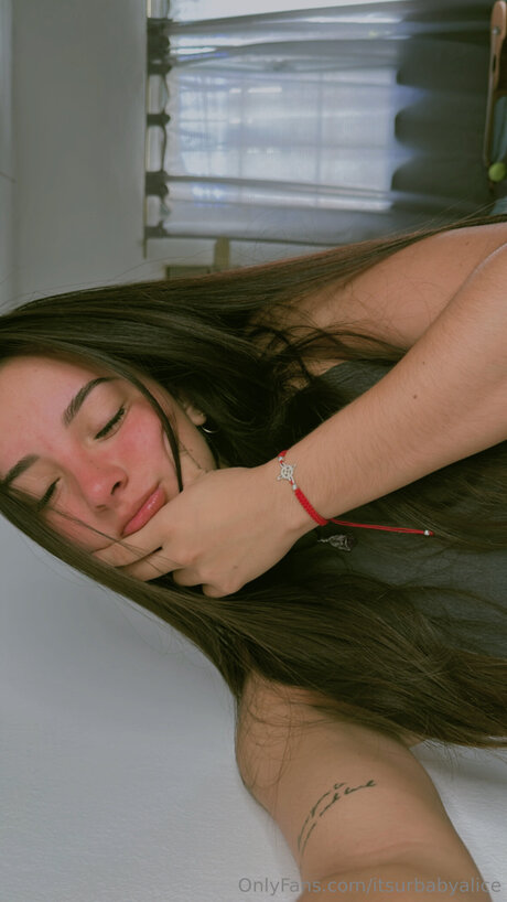 Itsurbabyalice leaked nude onlyfans