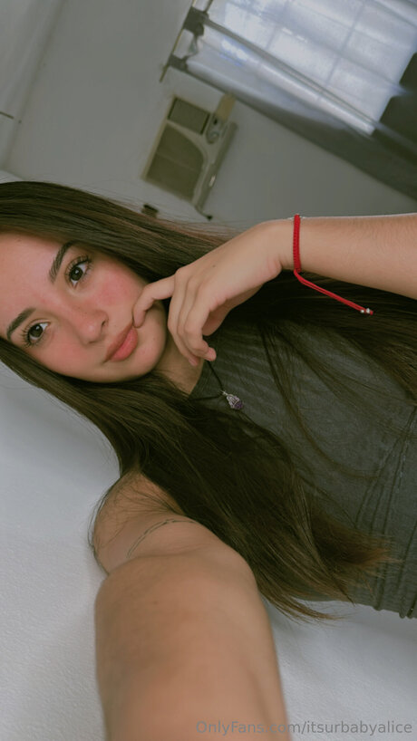 Itsurbabyalice onlyfans for free
