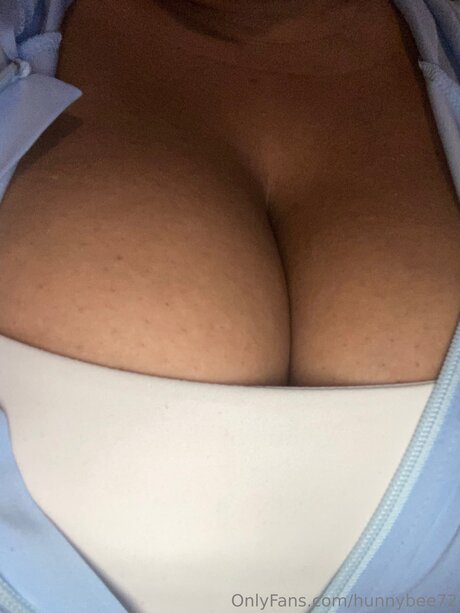 Hunnybee72 leaked onlyfans sex