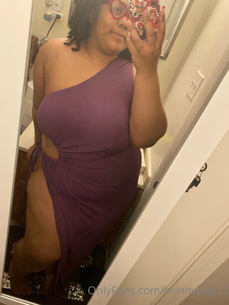 Hunnybee72 onlyfans porn nude