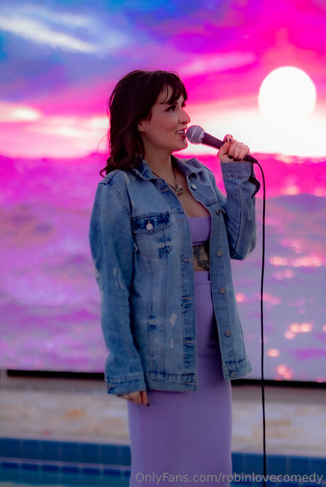 Robinlovecomedy new onlyfans leaks