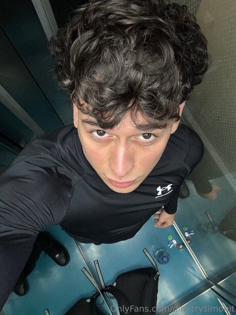Dimitrysimonit tits onlyfans