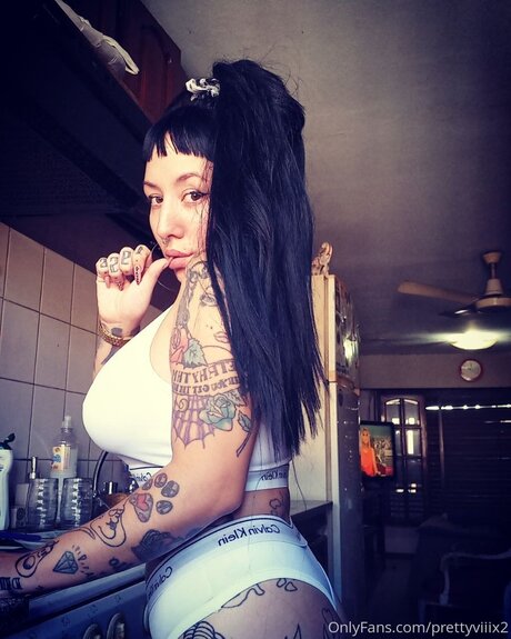 Prettyviiix2 onlyfans porn nude