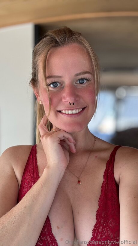 Onlyviviofficial onlyfans porn