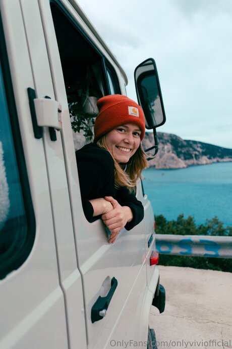 Onlyviviofficial fans only