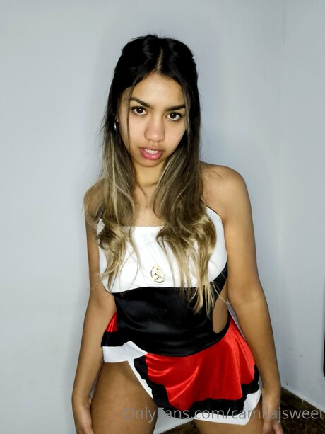 Camilajsweet onlyfans explicit content