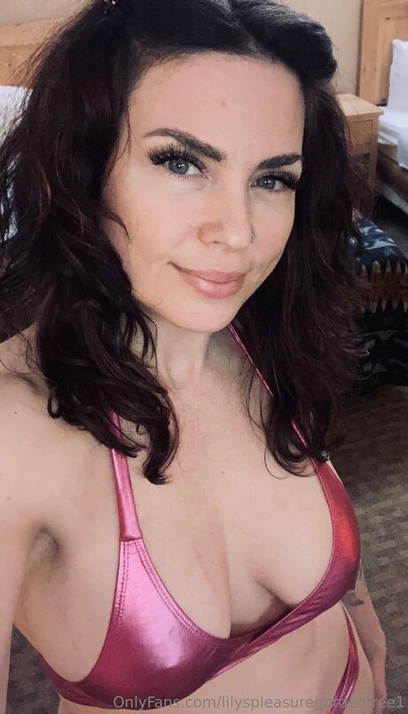 Lilyspleasuregardenfree1 onlyfans leak sex