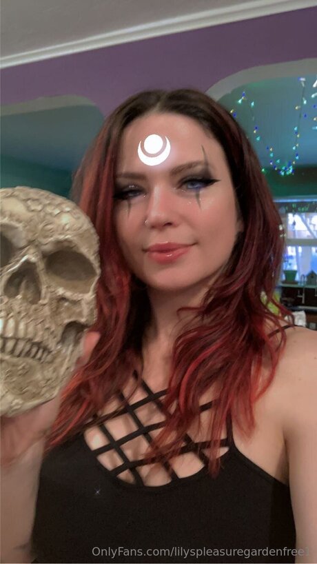 Lilyspleasuregardenfree1 xxx onlyfans