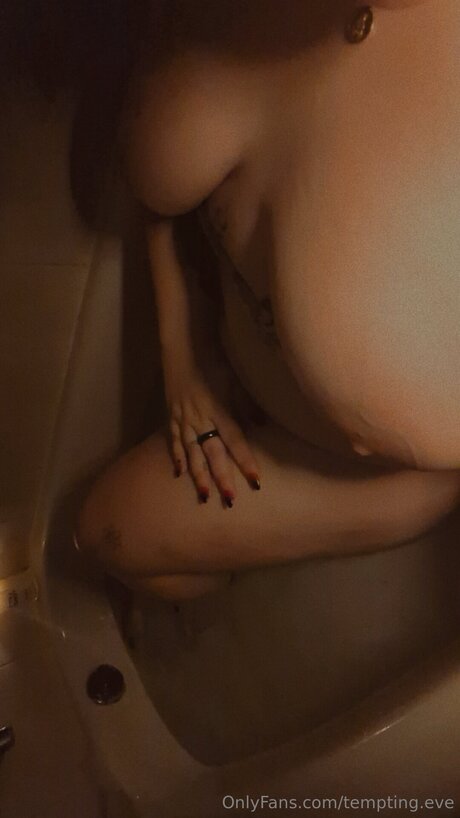 Tempting Eve leaked onlyfans pics