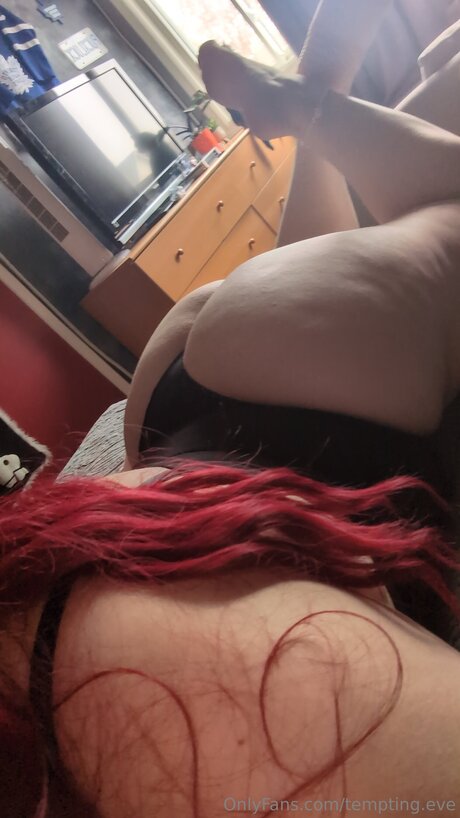 Tempting Eve free onlyfans