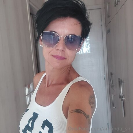 Amanda Sin onlyfans sextape leak