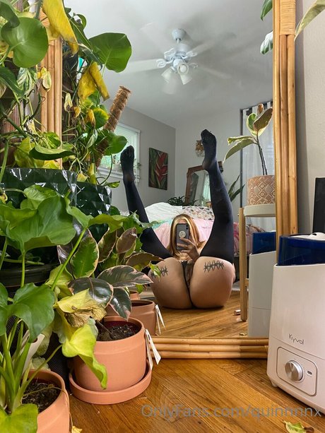 Quinnnnx only fans naked
