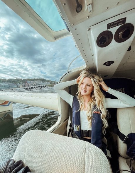 Piper CJ pics onlyfans