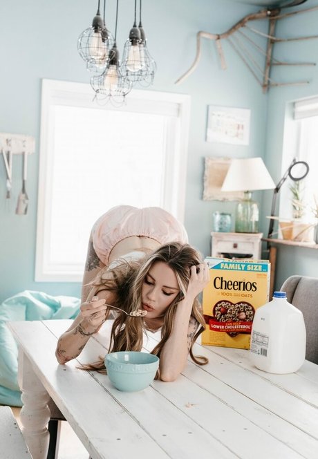 Piper CJ Profile image