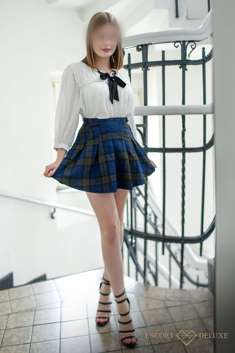 hippie onlyfans hot naked portrayal