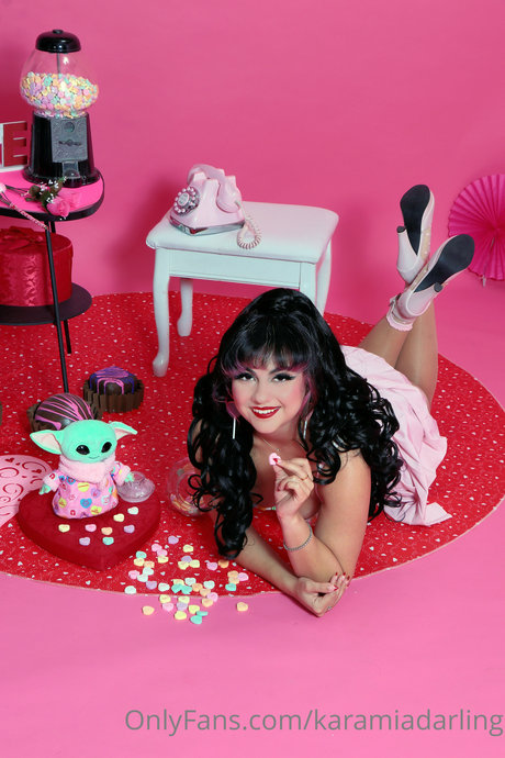 Karamia Darling new onlyfans