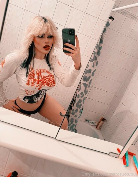 heavymetalmaniak nude leaks onlyfans