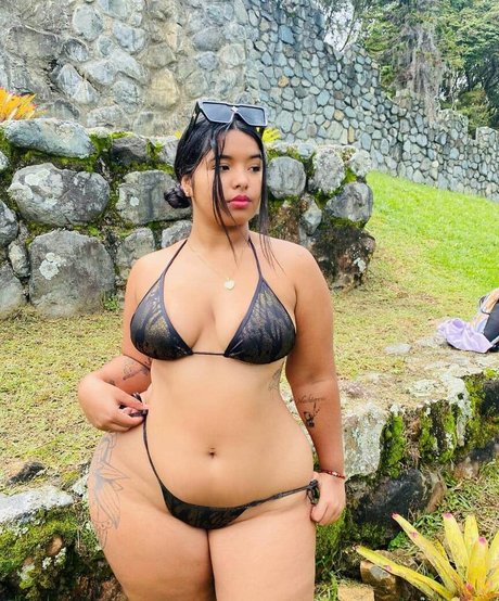 Angie Acosta Profile image