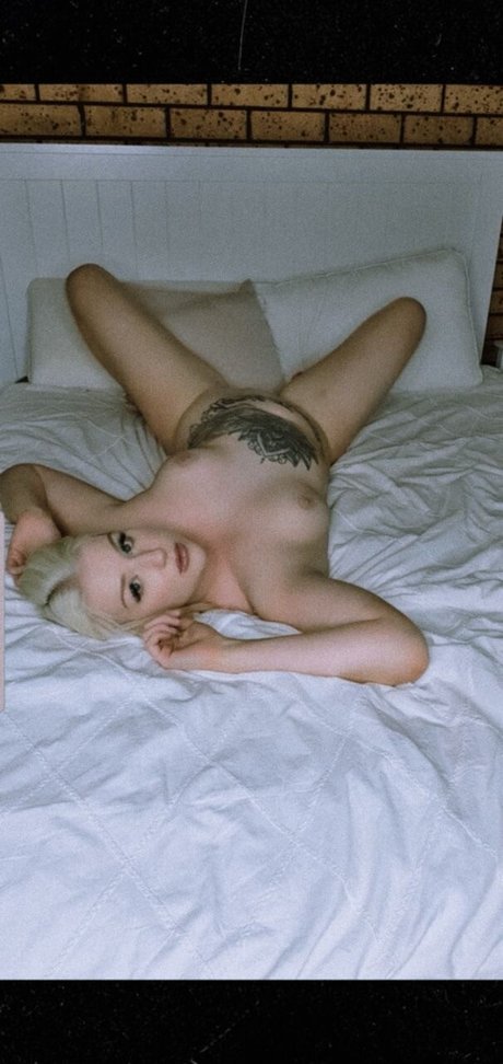 Ash2418 free onlyfans