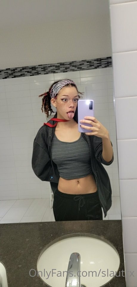 slautrx nude onlyfans