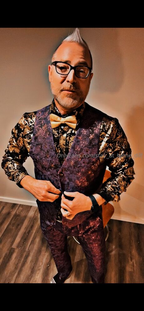 Stay At Home Dilf only fans leak nude