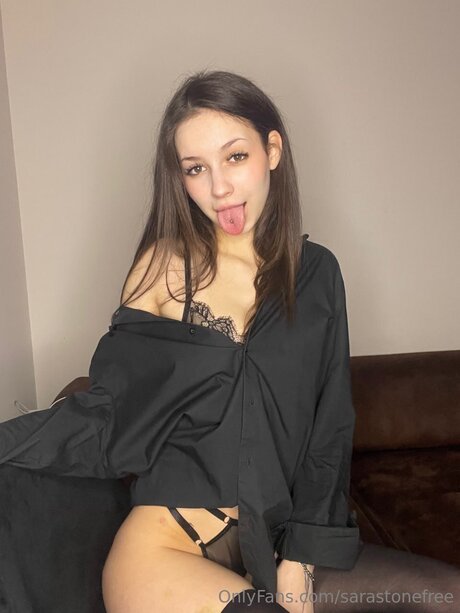 Sarastonefree onlyfans leaked