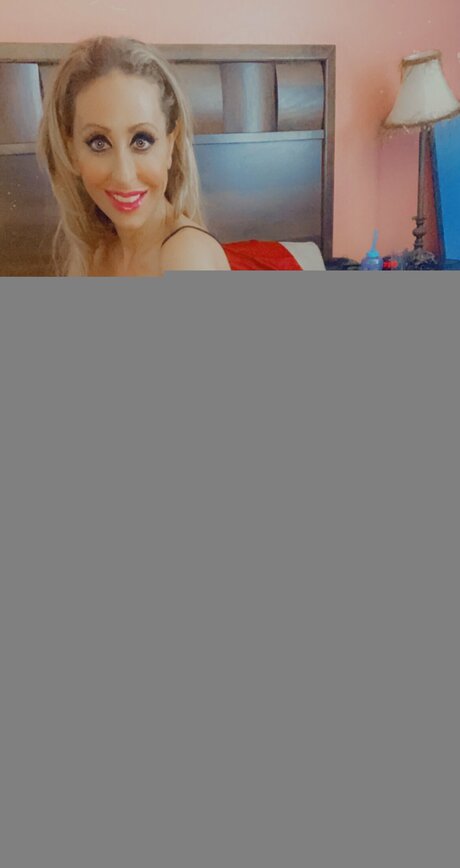 Lourdesnoir Xxx only fans.