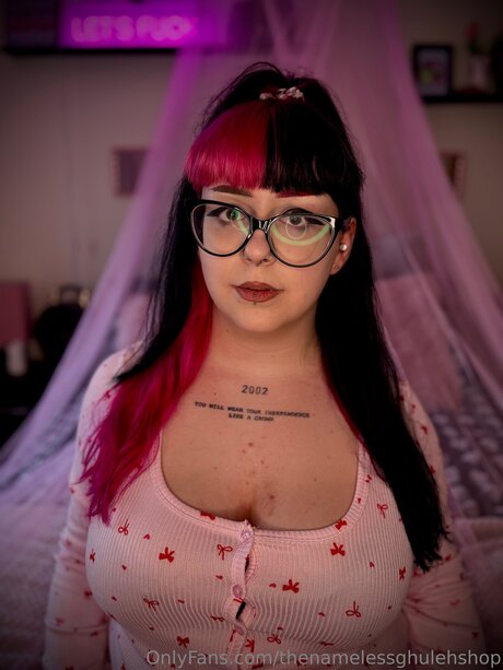 boots onlyfans beautiful naked pics