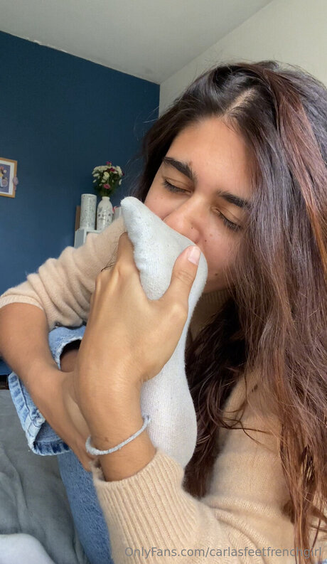Carlasfeetfrenchgirl onlyfans.