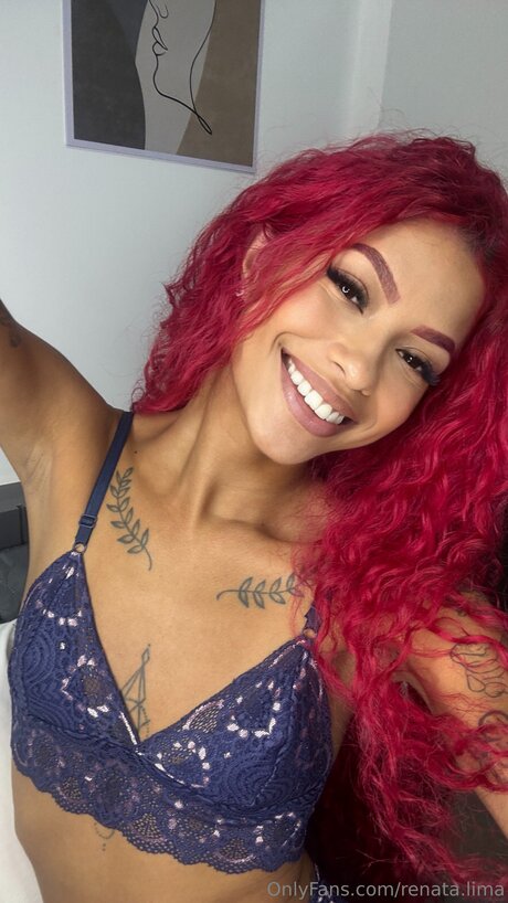 Renata Lima topless onlyfans