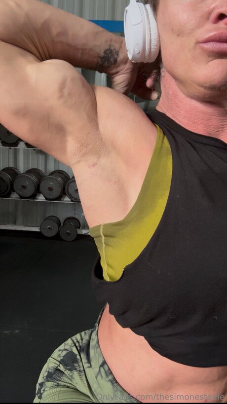 Thesimonesteele onlyfans archive