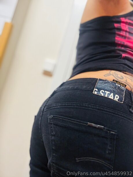 U454859932 naked onlyfans