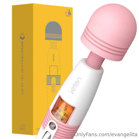 Evangelita onlyfans posts