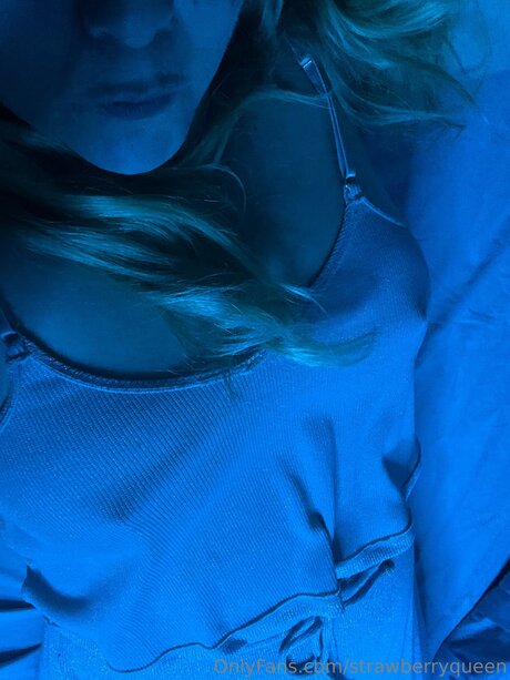 Strawberryqueen naked onlyfans