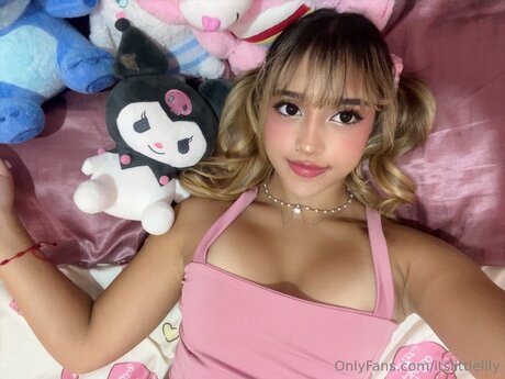 Itslittlelily only fans leak