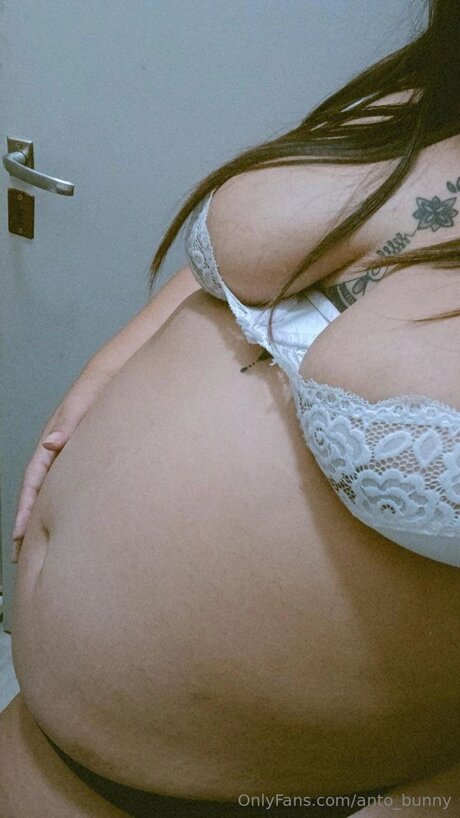 Anto Bunny onlyfans leaked tits