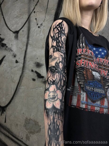 Sofaaaaaaaaaa leaks only fans