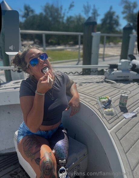 Flaminghoe123 only fans nude leaks