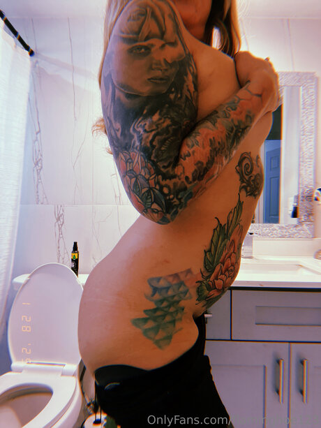 Flaminghoe123 onlyfans leaked pics