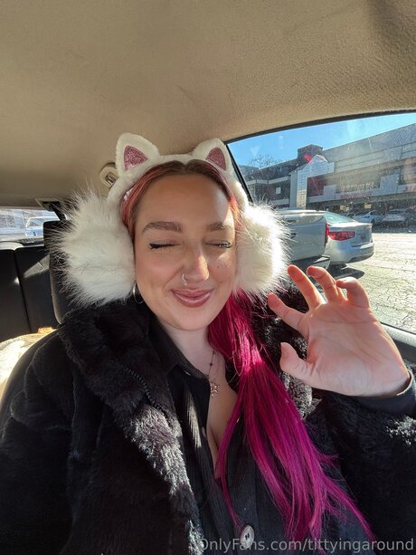 Tittyingaround onlyfans pics nude