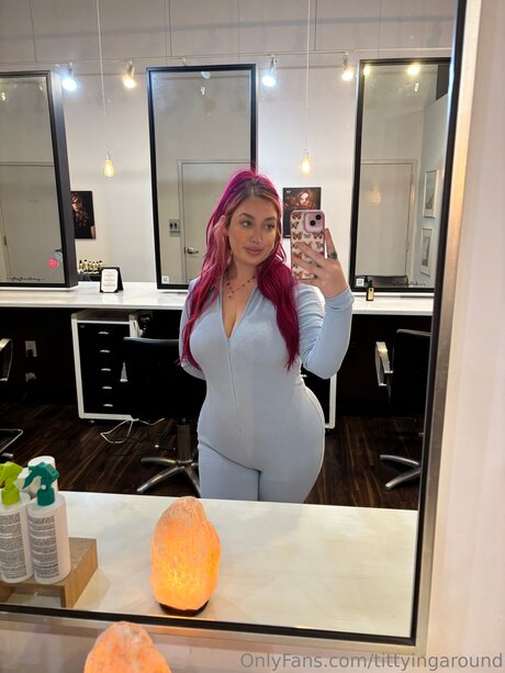 Tittyingaround onlyfans nude leaked