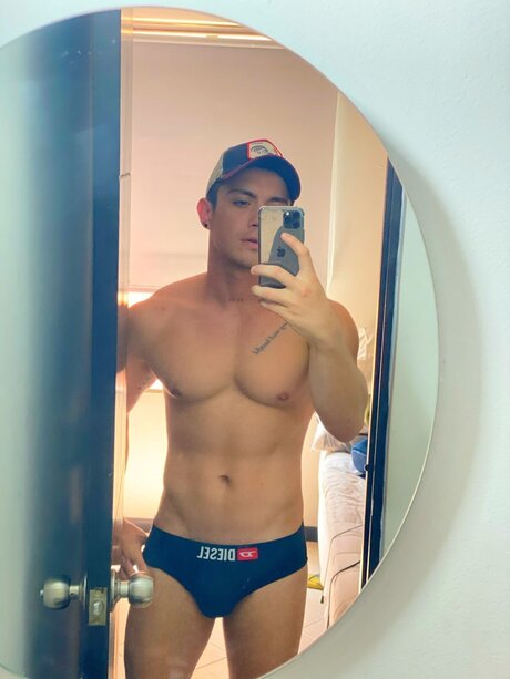 Nick Alpha Free only fans pics