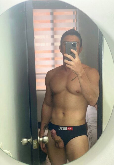 Nick Alpha Free onlyfans lesk