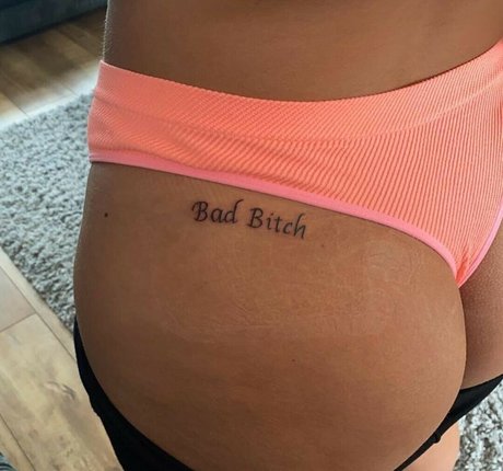 Chloe Kerton onlyfans sextape