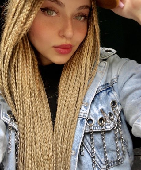 squat riding onlyfans hd visual