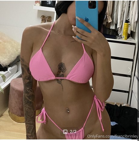 francibrinley onlyfans striptease